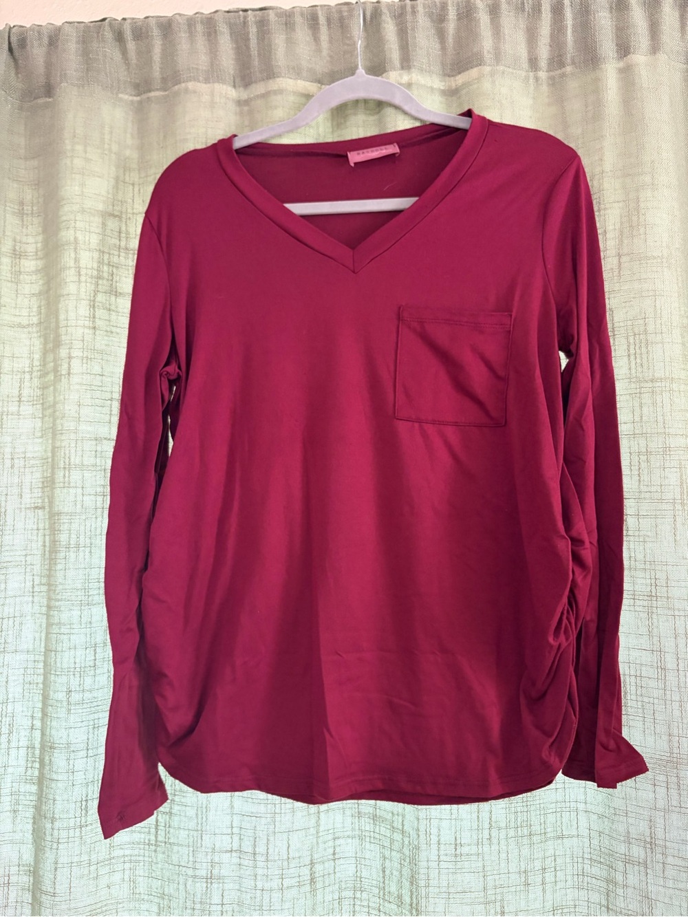 Ragdoll V-Neck Long-Sleeve Pocket Tee - Raspberry